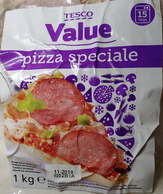Pizza z szynką wieprzową, salami wieprzowym i pieczarkami Tesco