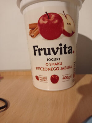 Jogurt o smaku pieczonego jabłka Fruvita
