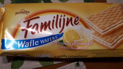 Wafle Familijne o smaku cytrynowym Jutrzenka