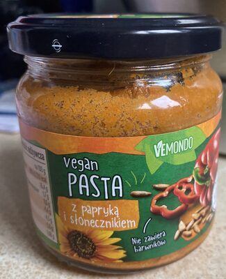 Vegan pasta z papryką i słonecznikiem Vemondo