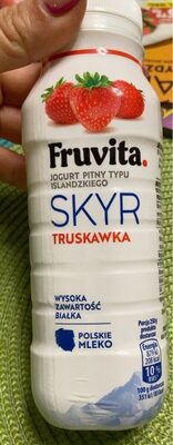 Jogurt pitny truskawkowy Fruvita