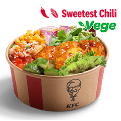 Poke Bowl Sweetest Chilli z ryżem i halloumi